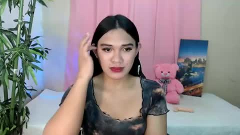 Snapshot of ready2care4youbabe chatting on 01/27/25, 04:52 Beth online show from 01/27/25, 04:52