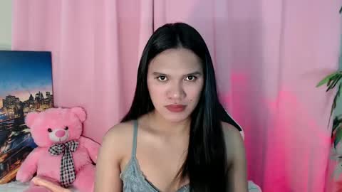 Snapshot of ready2care4youbabe chatting on 01/27/25, 09:23 Beth online show from 01/27/25, 09:23