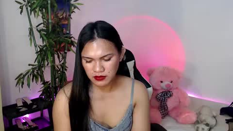 Snapshot of ready2care4youbabe chatting on 03/10/25, 10:37 Beth online show from 03/10/25, 10:37