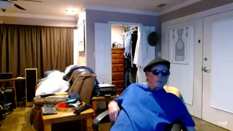 Snapshot of ready4aride2day chatting on 11/09/25, 05:39 ready4aride2day online show from 11/09/25, 05:39