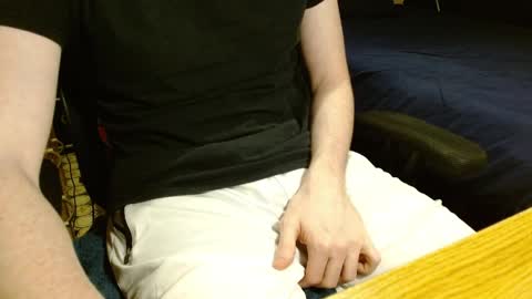 Scrappy Coco online show from 04/01/26, 02:12