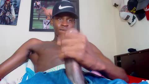 Snapshot of real1dk chatting on 12/05/24, 05:17 Sthith online show from 12/05/24, 05:17