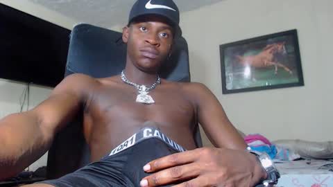 Snapshot of real1dk chatting on 02/28/25, 07:15 Sthith online show from 02/28/25, 07:15