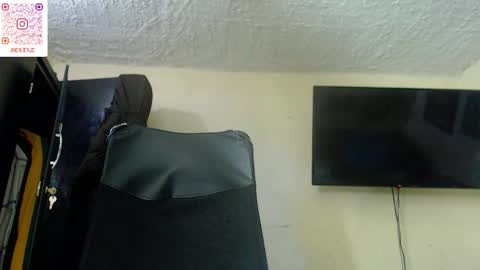 Snapshot of real1dk chatting on 10/01/25, 08:53 Sthith online show from 10/01/25, 08:53