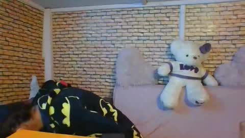 real_coupl3 online show from 12/03/25, 09:35