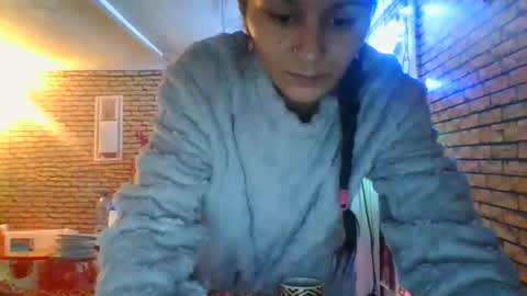 real_coupl3 online show from 01/10/26, 12:18