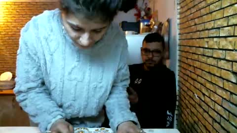 real_coupl3 online show from 02/17/26, 10:12