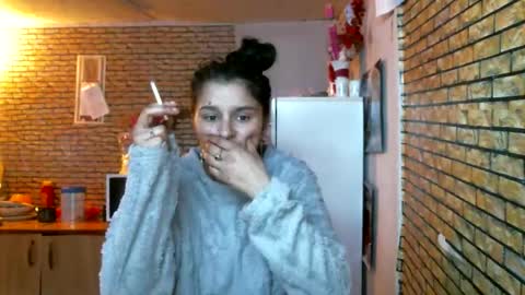 real_coupl3 online show from 03/07/26, 06:43