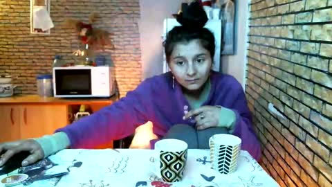 real_coupl3 online show from 03/08/26, 04:38