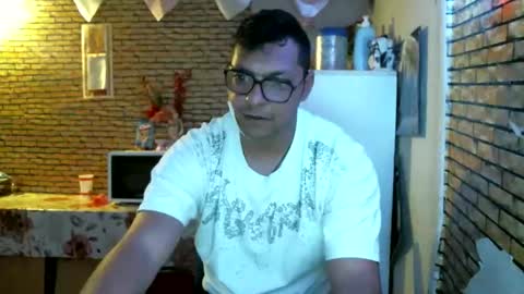 real_coupl3 online show from 04/28/26, 03:22