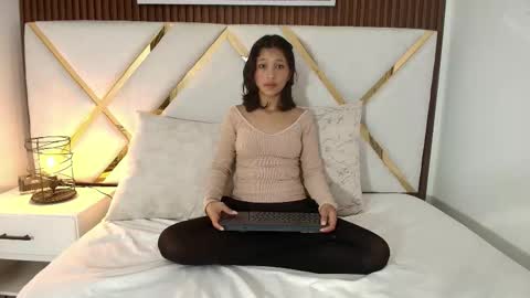 DONCELLA online show from 02/22/26, 09:30