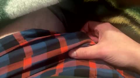 Snapshot of realbigload77 chatting on 04/04/26, 12:24 realbigload77 online show from 04/04/26, 12:24