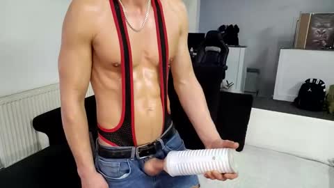 Ask me online show from 03/07/25, 04:13