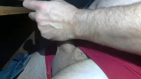 Snapshot of realman034 chatting on 02/24/25, 01:57 realman034 online show from 02/24/25, 01:57