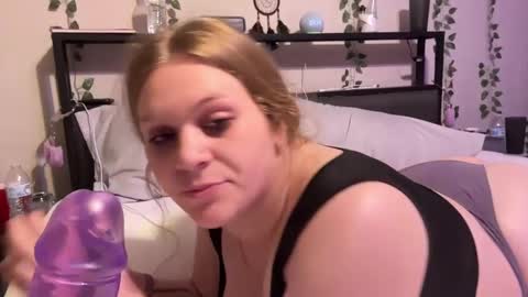 Preston  Stella online show from 01/14/25, 11:27