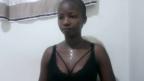 queen online show from 10/13/25, 04:12