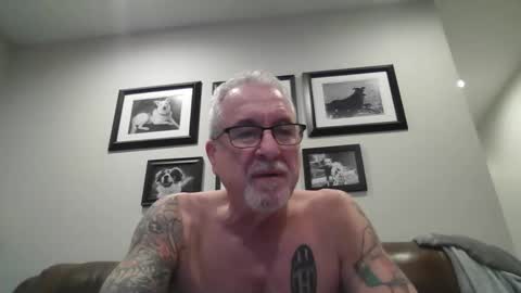 realsilverfox online show from 10/23/25, 03:50