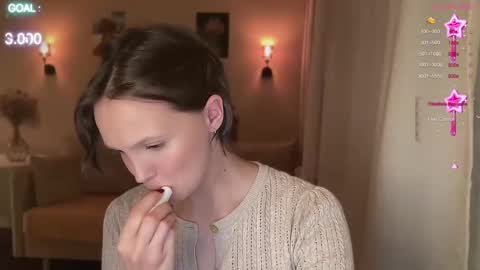 AliceEve online show from 01/22/25, 09:43