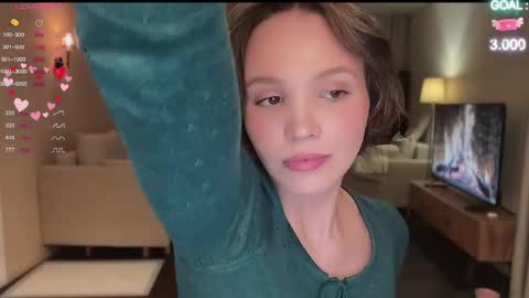 AliceEve online show from 02/05/25, 06:48