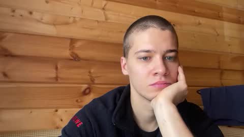 AliceEve online show from 11/24/25, 08:25