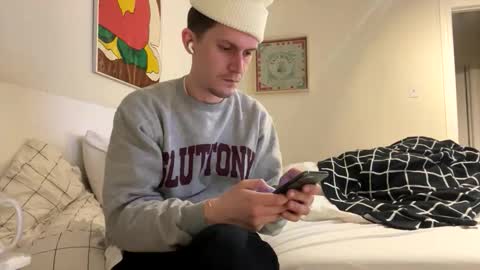 reasonablycurious online show from 04/26/26, 05:27