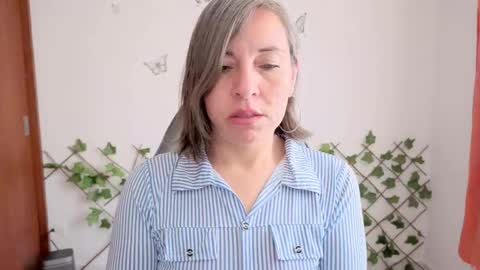 Rebbeca online show from 02/09/26, 12:42