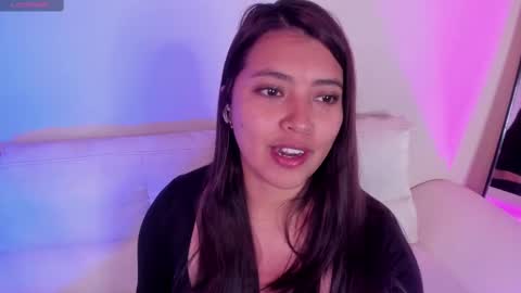 Snapshot of rebe_ka_ chatting on 11/20/25, 10:48 Rebeca online show from 11/20/25, 10:48