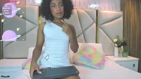 Rebeca online show from 05/24/26, 11:37