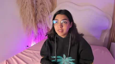 rebeca_taylor_ online show from 03/27/26, 08:26