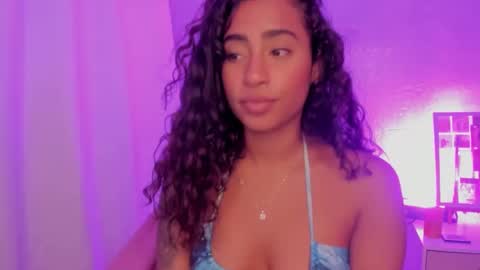 Rebeca online show from 12/12/24, 11:36