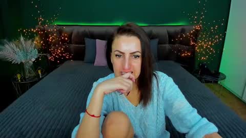 rebecca_diamonds online show from 02/11/25, 09:42