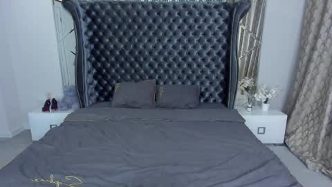 rebecca_diamonds online show from 10/13/25, 05:07