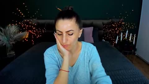 rebecca_diamonds online show from 02/16/26, 06:42