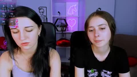 Snapshot of rebecca_smile_ chatting on 10/04/25, 12:14 rebecca_smile_ online show from 10/04/25, 12:14