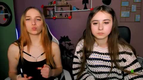 Snapshot of rebecca_smile_ chatting on 02/10/26, 02:43 rebecca_smile_ online show from 02/10/26, 02:43