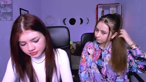 Snapshot of rebecca_smile_ chatting on 02/25/26, 01:54 rebecca_smile_ online show from 02/25/26, 01:54