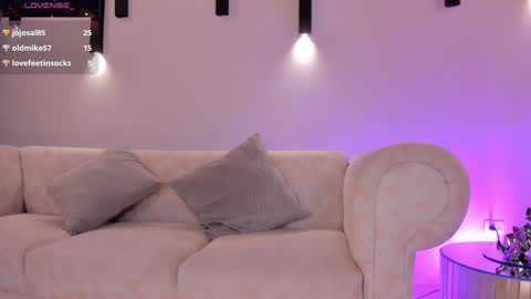 Rebe online show from 01/30/25, 09:25