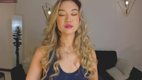 Rebe online show from 04/14/26, 07:53