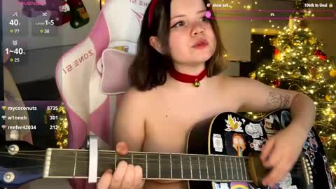 Snapshot of rebeccaniksoon chatting on 12/20/24, 06:08 Rebecca Nikson online show from 12/20/24, 06:08