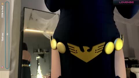 Snapshot of rebeccaniksoon chatting on 10/30/25, 02:35 Rebecca Nikson online show from 10/30/25, 02:35