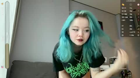 Rebecca Nikson online show from 04/15/26, 03:13