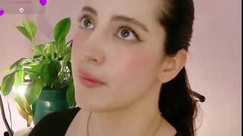 Snapshot of rebeccawhite_meow chatting on 06/10/26, 01:06 rebeccawhite_meow online show from 06/10/26, 01:06
