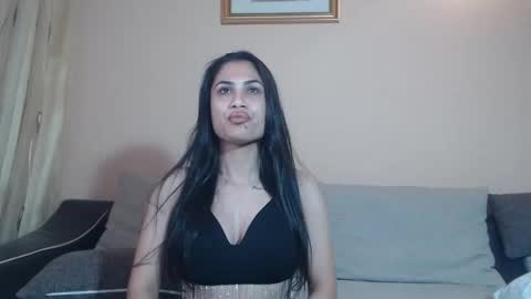 rebecka_sweet online show from 05/17/26, 01:18