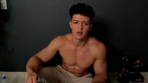 Snapshot of recce_taylor4 chatting on 02/23/25, 05:50 twitter REECET26 instagram RECCETAYLOR online show from 02/23/25, 05:50