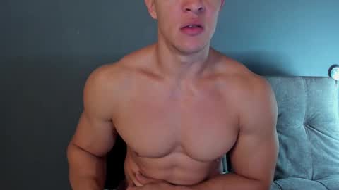 Snapshot of recce_taylor4 chatting on 09/17/25, 01:57 twitter REECET26 instagram RECCETAYLOR online show from 09/17/25, 01:57