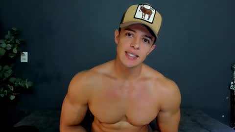 Snapshot of recce_taylor4 chatting on 12/03/25, 01:46 twitter REECET26 instagram RECCETAYLOR online show from 12/03/25, 01:46