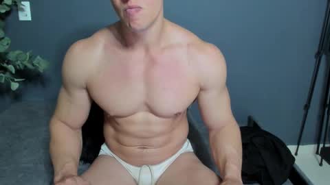 Snapshot of recce_taylor4 chatting on 02/04/26, 01:55 twitter REECET26 instagram RECCETAYLOR online show from 02/04/26, 01:55