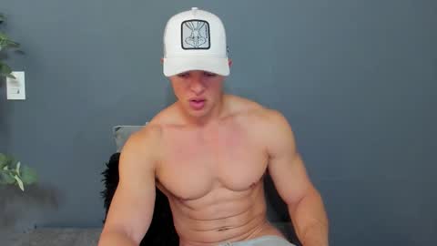 Snapshot of recce_taylor4 chatting on 03/01/26, 03:14 twitter REECET26 instagram RECCETAYLOR online show from 03/01/26, 03:14