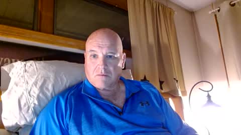 Mtn. Man online show from 10/29/25, 01:52