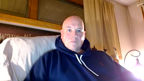 Mtn. Man online show from 11/29/25, 02:25